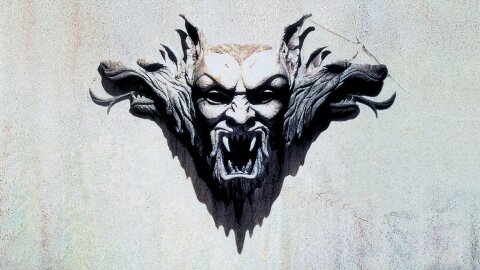 Scary monster head sculpture Bram Stoker's Dracula movie backdrop